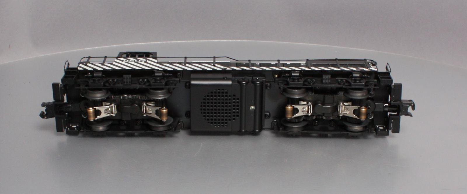 Lionel 6-83398 Santa Fe Legacy H16-44 Diesel Locomotive #2807