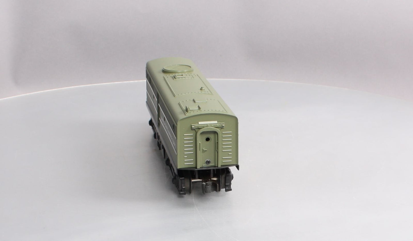 Lionel 6-38374 O US Marine Corps Alco Non-Powered B-Unit Diesel Locomotive #221C