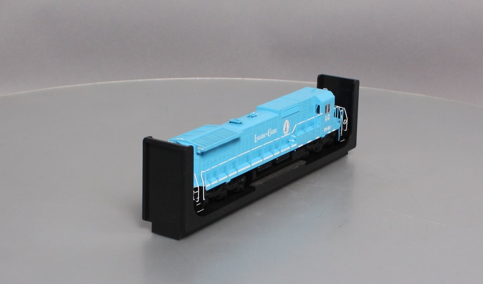 Atlas 10003108 HO Lancaster & Chester Dash 8-40C Diesel Locomotive #9146
