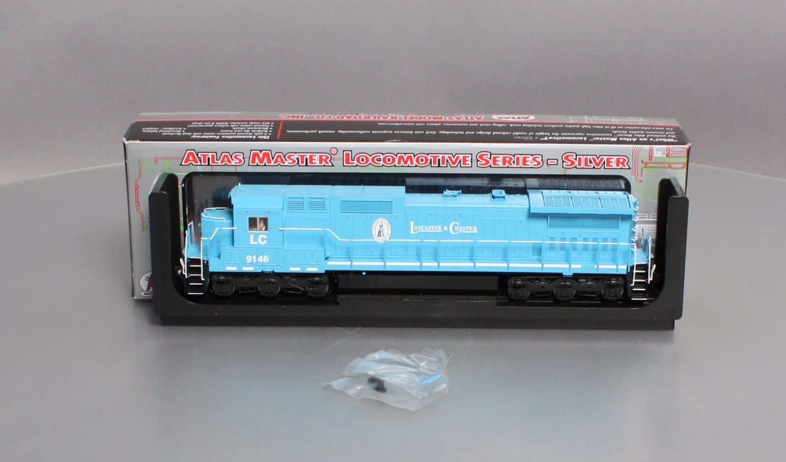 Atlas 10003108 HO Lancaster & Chester Dash 8-40C Diesel Locomotive #9146