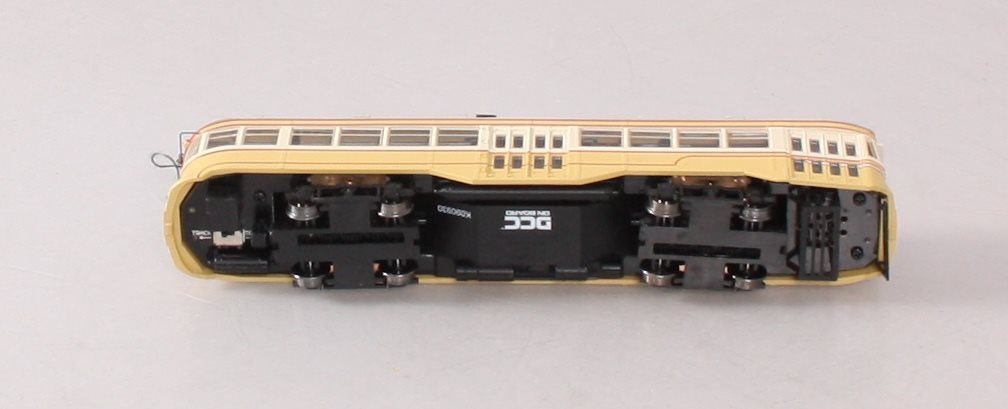 Bachmann 84608 Spectrum Cleveland Witt Street Car w/DCC