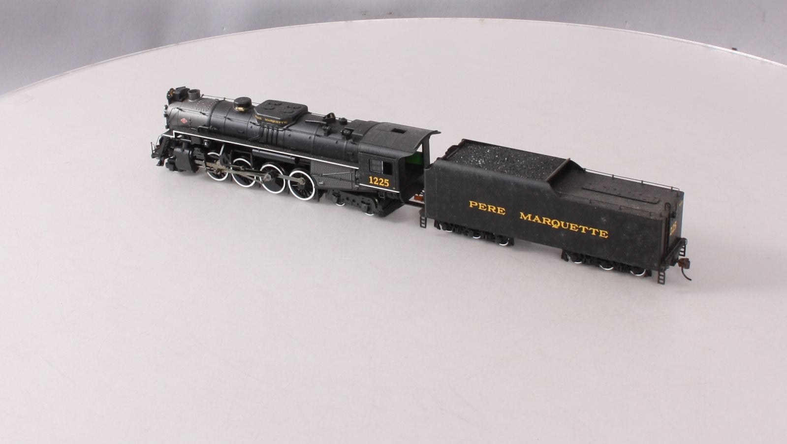 Bachmann 50901 HO Pere Marquette 2-8-4 Berkshire w/DCC Steam Locomotive #1225