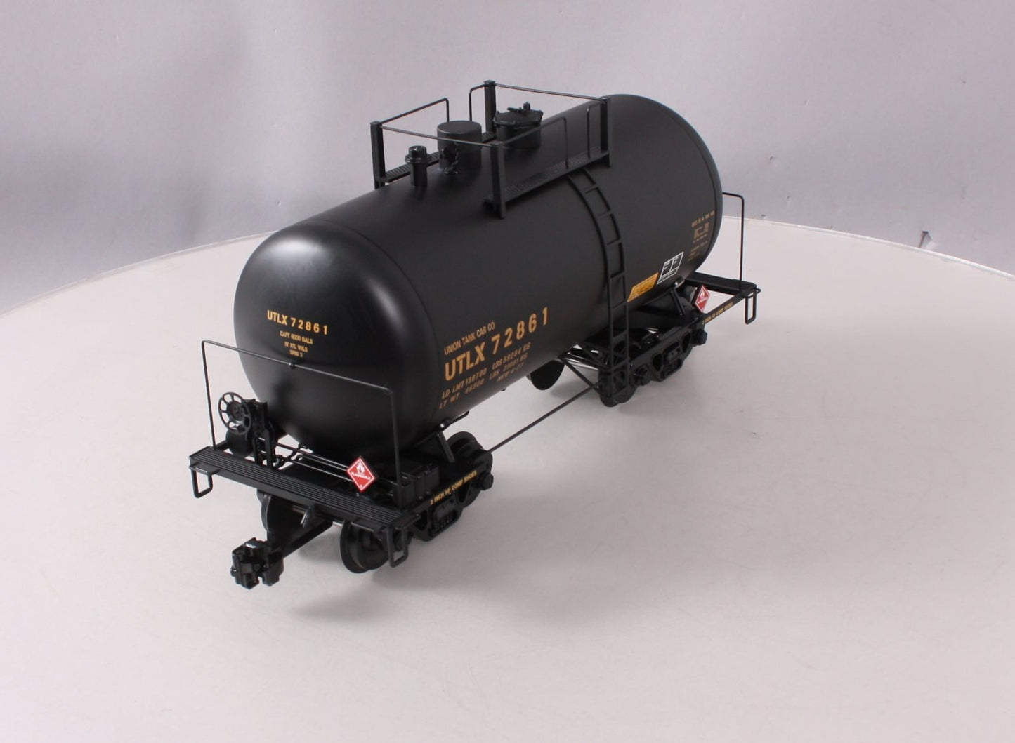 USA Trains R15202 G UTLX Ultimate Series 29' Beer Can Tank Car #72858