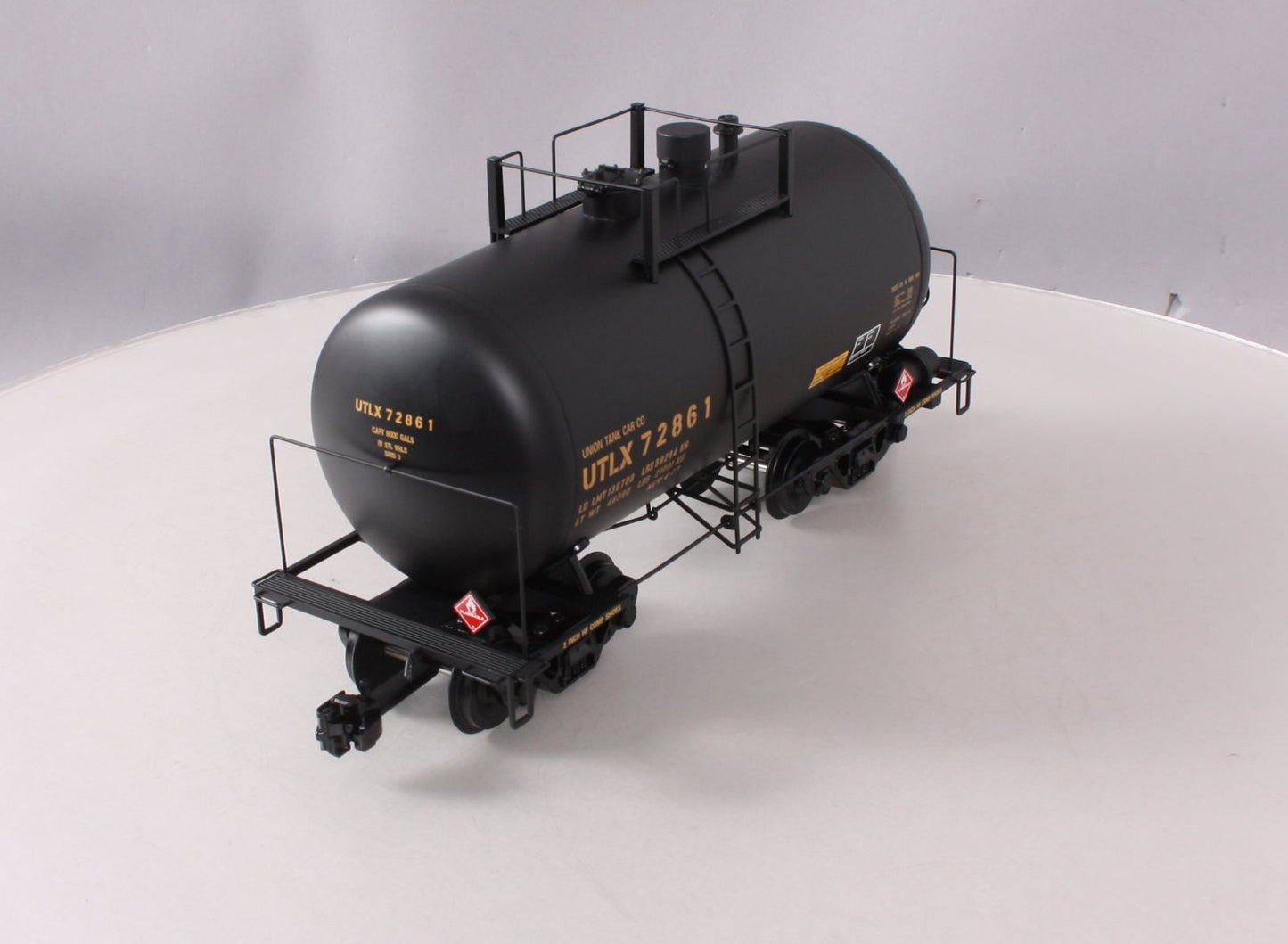 USA Trains R15202 G UTLX Ultimate Series 29' Beer Can Tank Car #72858
