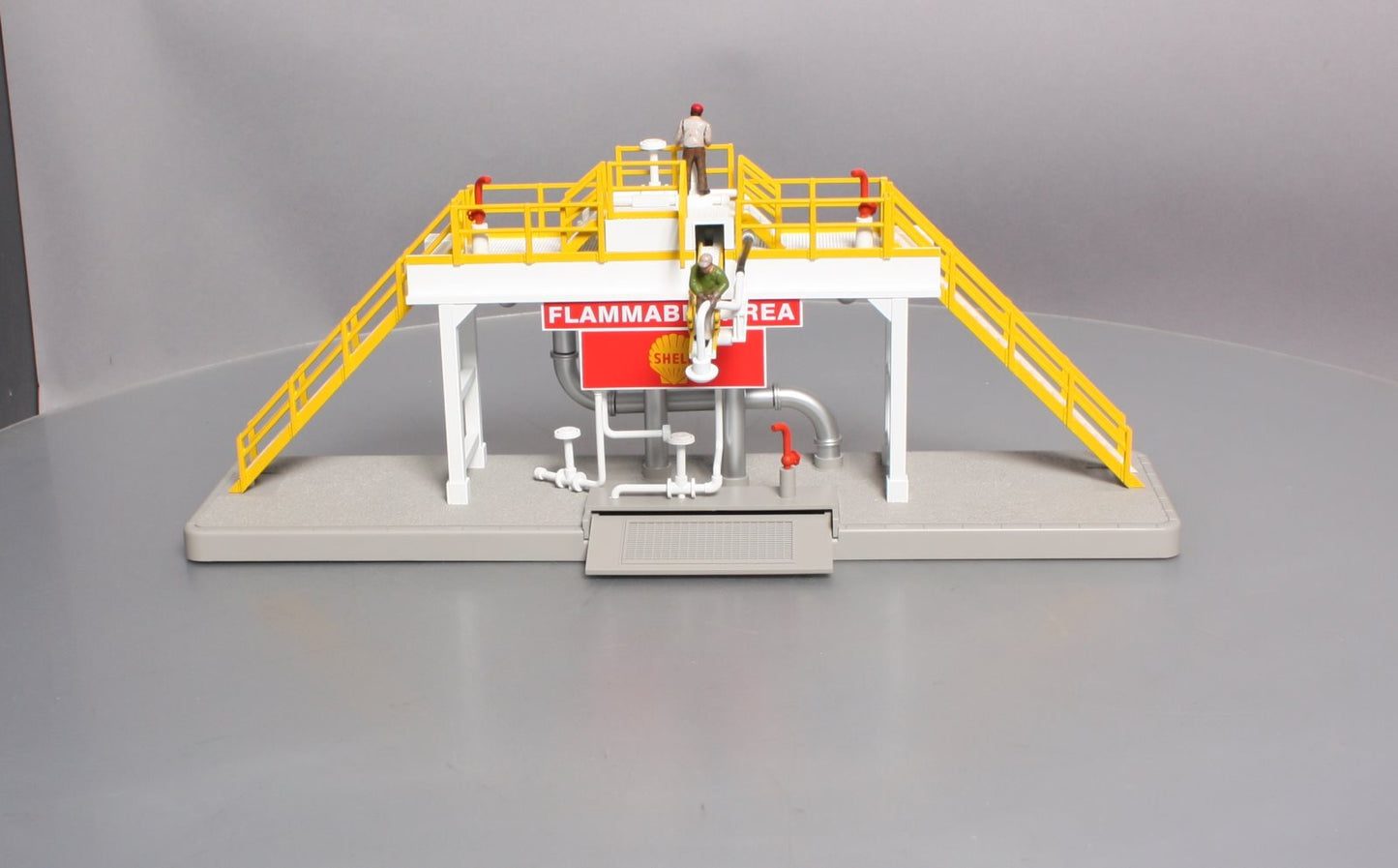 MTH 30-9190 Shell Operating Storage Tank Station