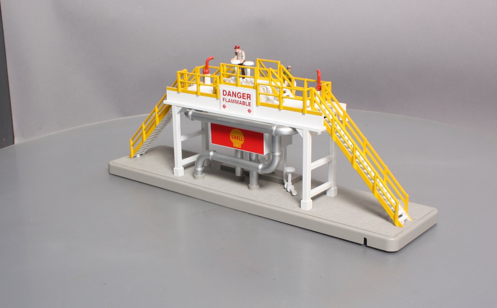 MTH 30-9190 Shell Operating Storage Tank Station