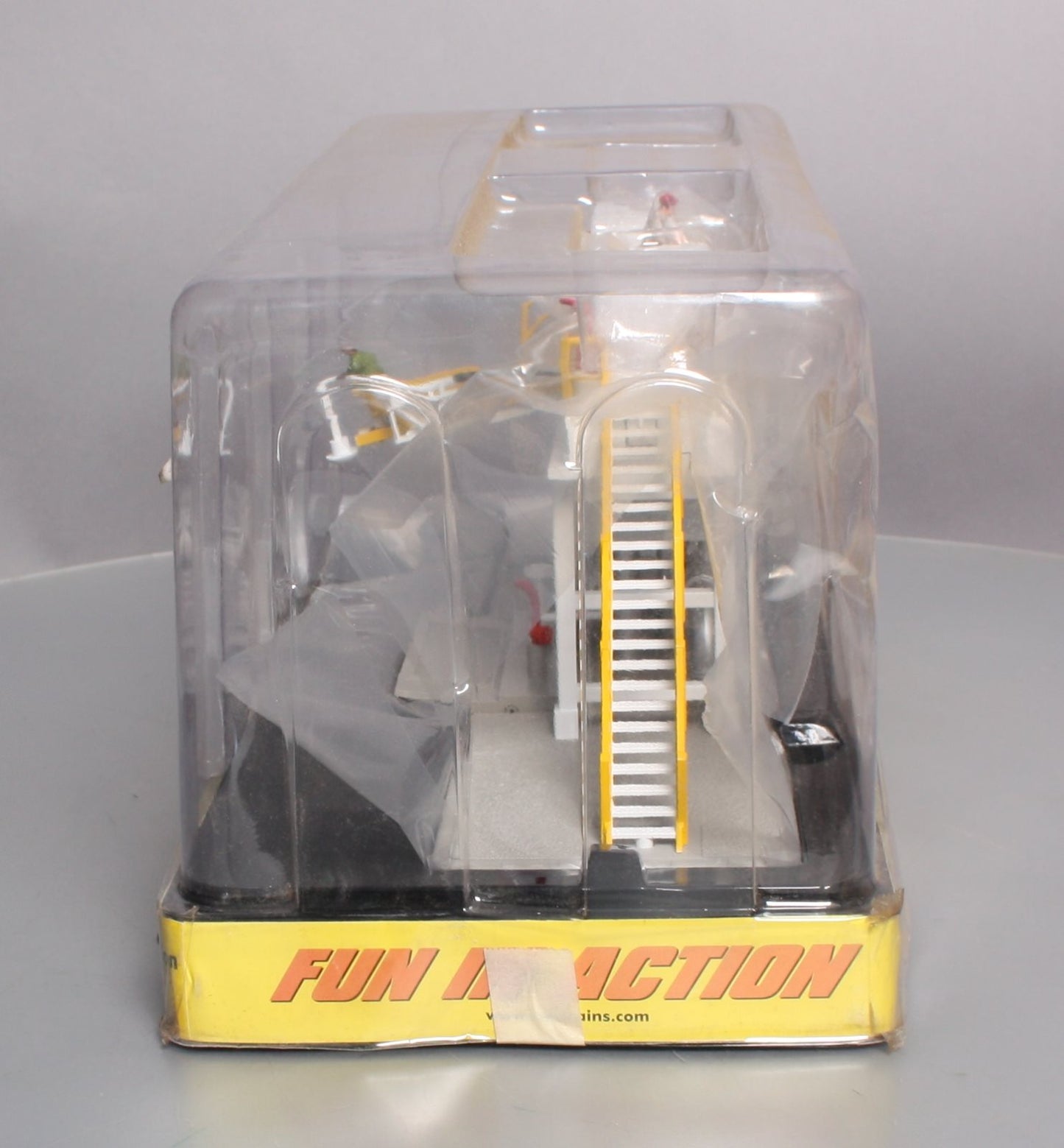 MTH 30-9190 Shell Operating Storage Tank Station