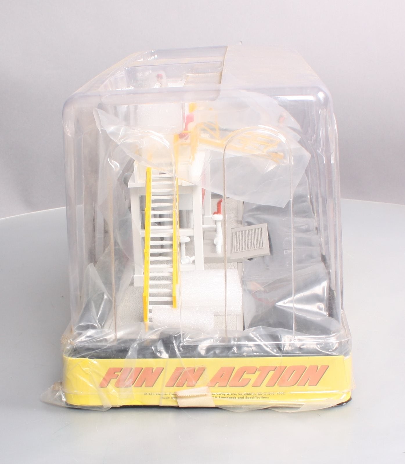 MTH 30-9190 Shell Operating Storage Tank Station
