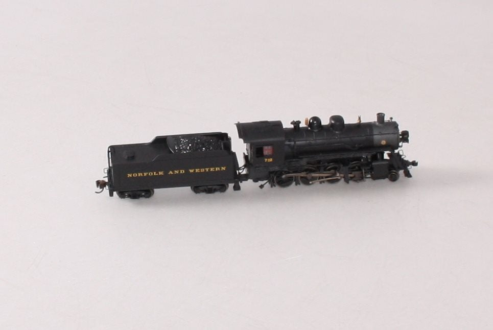 Bachmann 51353 N NW 2-8-0 Steam Locomotive with DCC Econami Sound Value #722