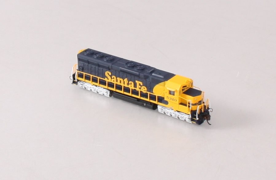 Bachmann 66454 N Santa Fe EMD SD45 Diesel Locomotive with Sound and DCC #5320