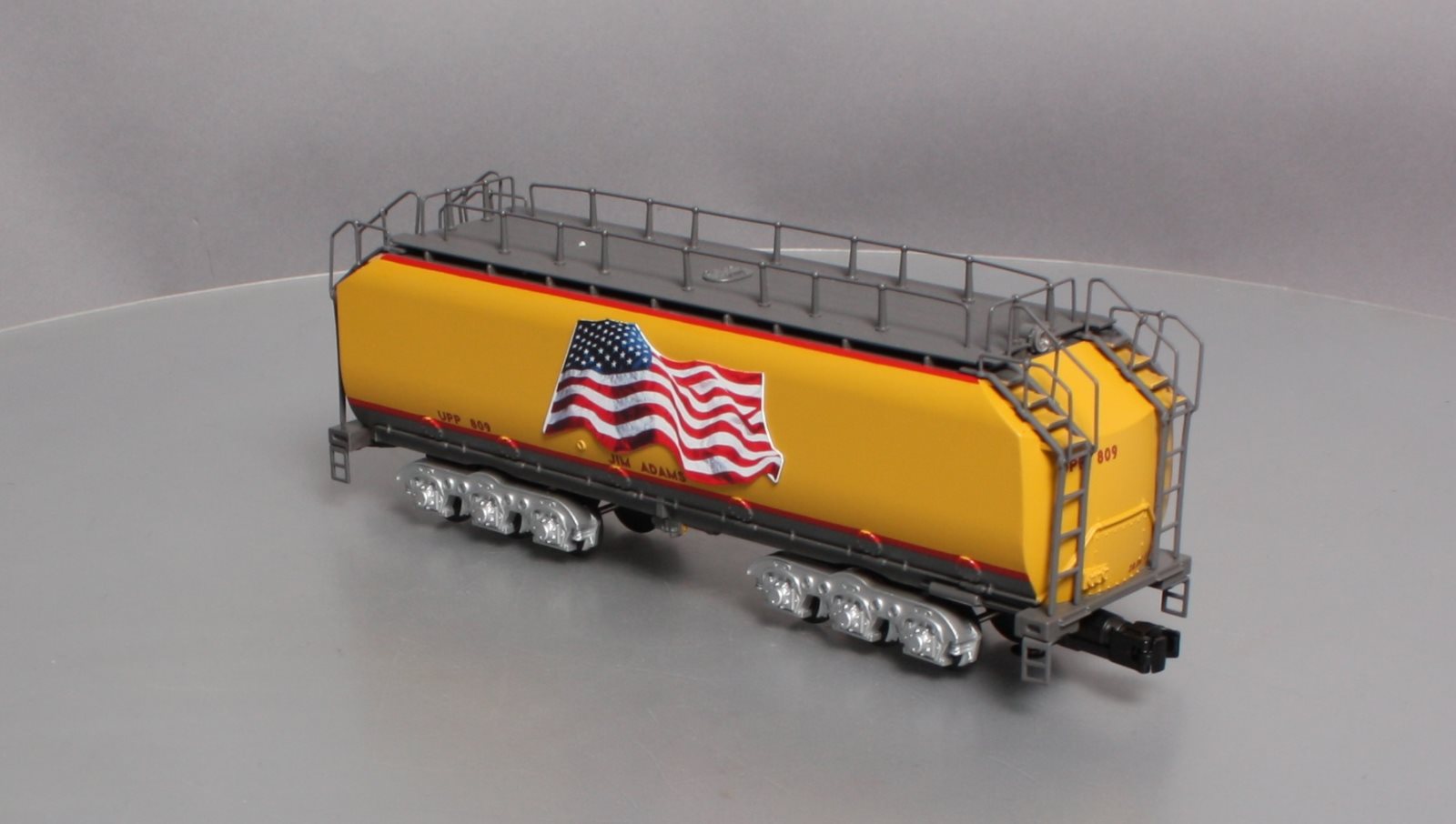 MTH 20-3558 O Union Pacific Jim Adams Water Tender I 3-Rail w/ Hi-Rail #809