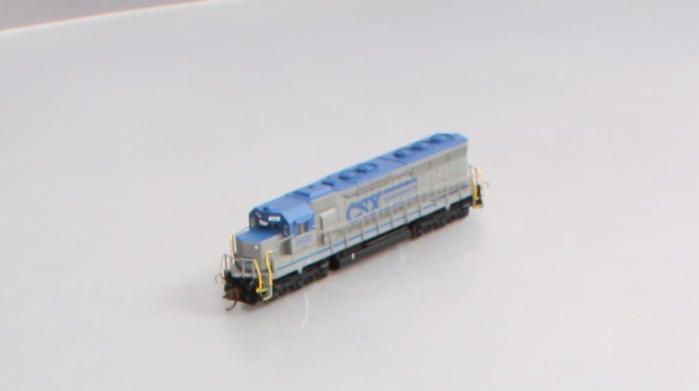 Bachmann 66457 N CSX SD45 Diesel Locomotive with Sound and DCC #8938
