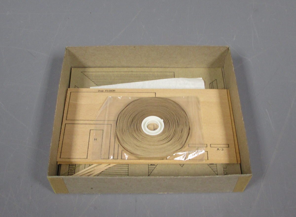 Durango Press DP-19 HO Scale Palms Station Building Kit