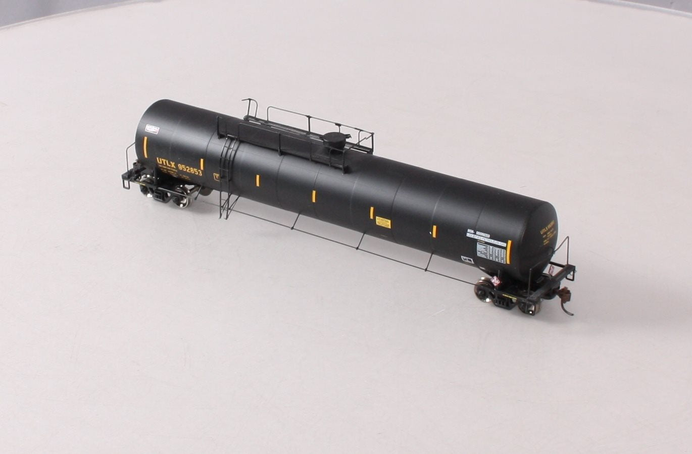 Athearn 96413 UTLX 33,900 Gallon LPG Tankcar #952853