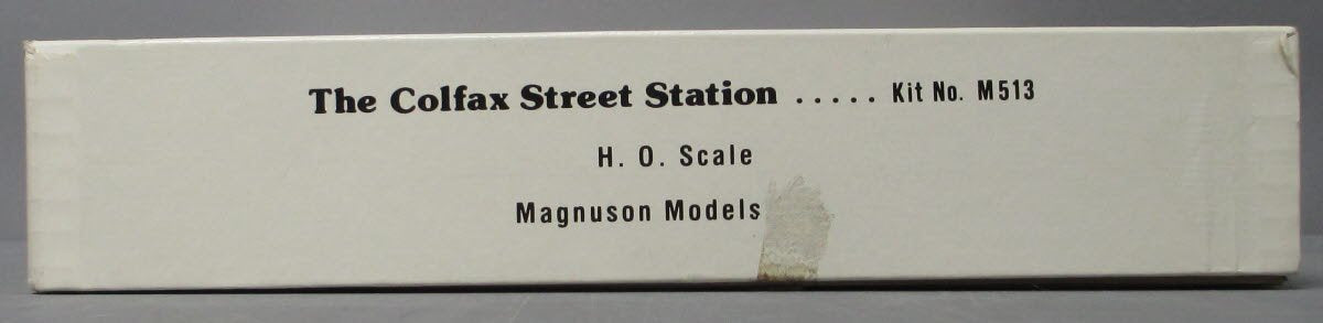 Magnuson Models M513 HO Scale The Colfax Street Station Building Kit