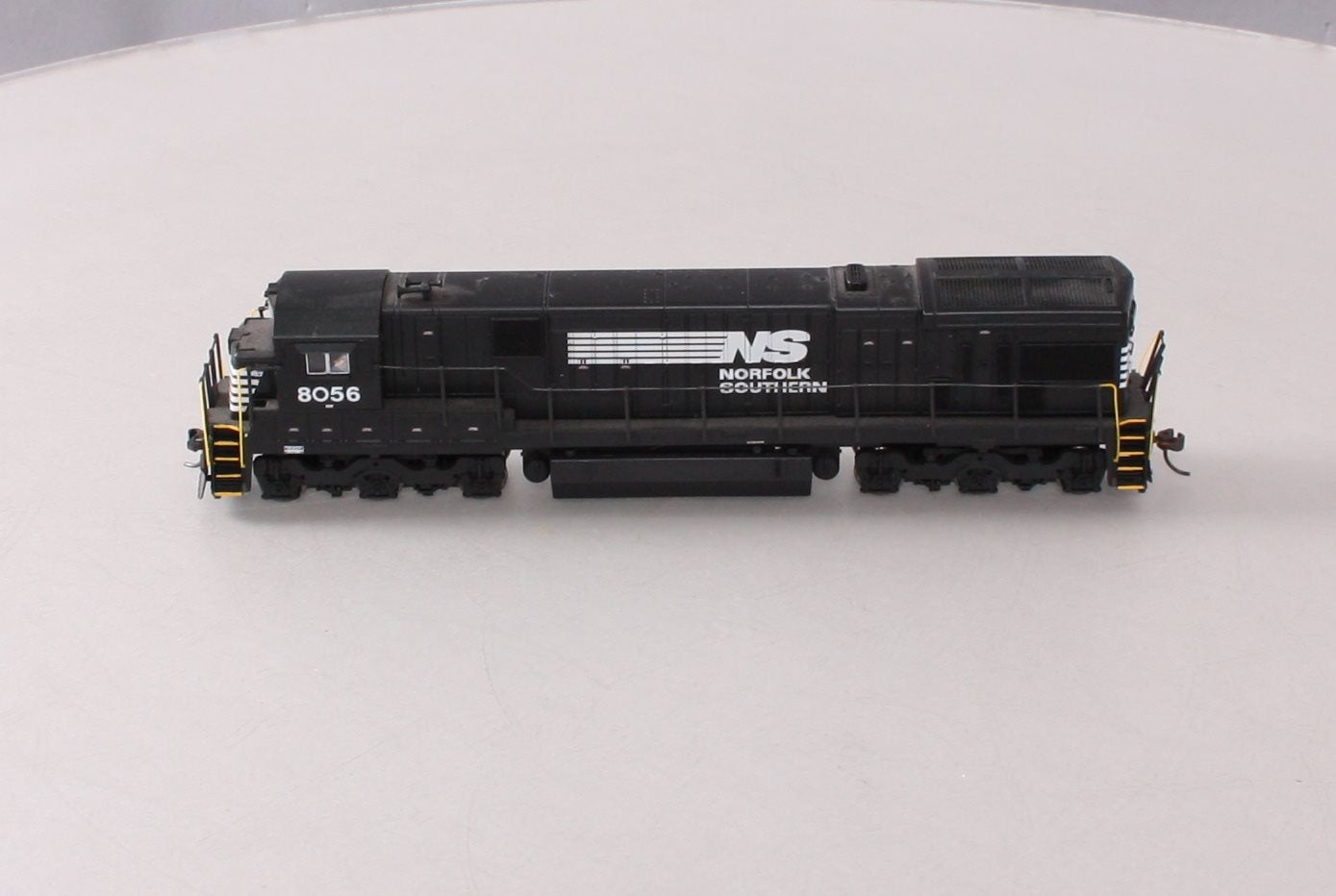 Broadway Limited 571 HO Norfolk Southern Diesel C30-7 with 2 Window Cab #8056