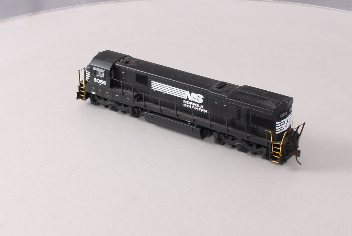 Broadway Limited 571 HO Norfolk Southern Diesel C30-7 with 2 Window Cab #8056