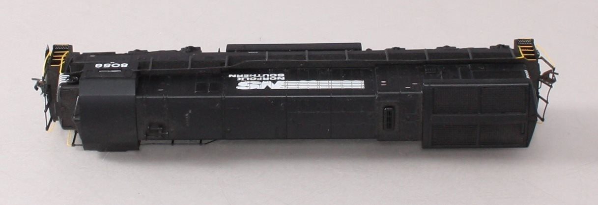 Broadway Limited 571 HO Norfolk Southern Diesel C30-7 with 2 Window Cab #8056