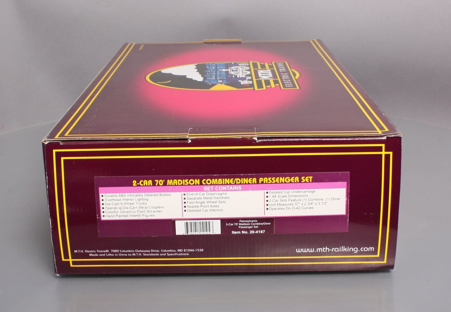 MTH 20-4187 O Pennsylvania 70' Madison Comb/Diner Passenger Car Set (Set of 2)
