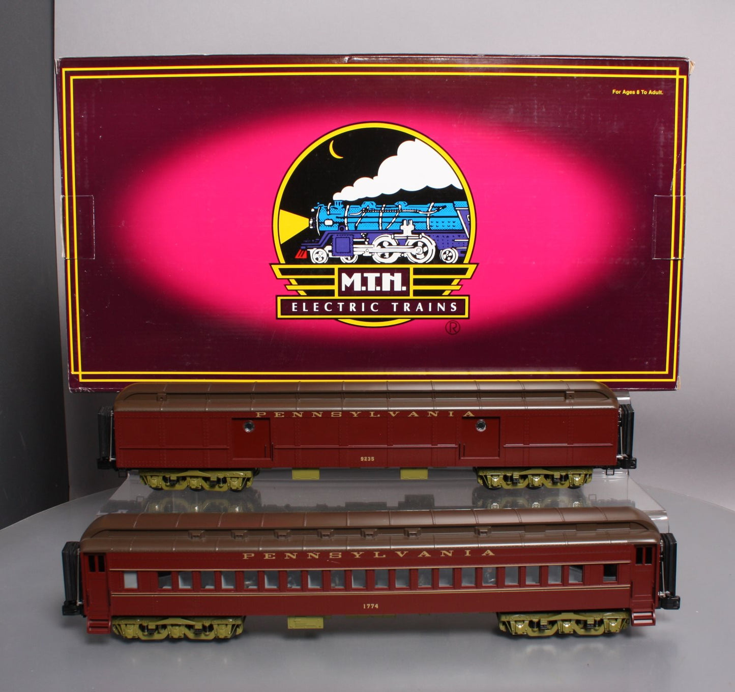 MTH 20-4487 O Pennsylvania 70' Madison Baggage/Coach Passenger Set (Set of 2)