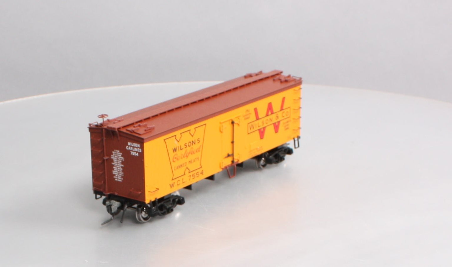 Atlas 9072-2 "O-Scale" Wilson & Co. 36' Wood Reefer Car #7554 (2 Rail)
