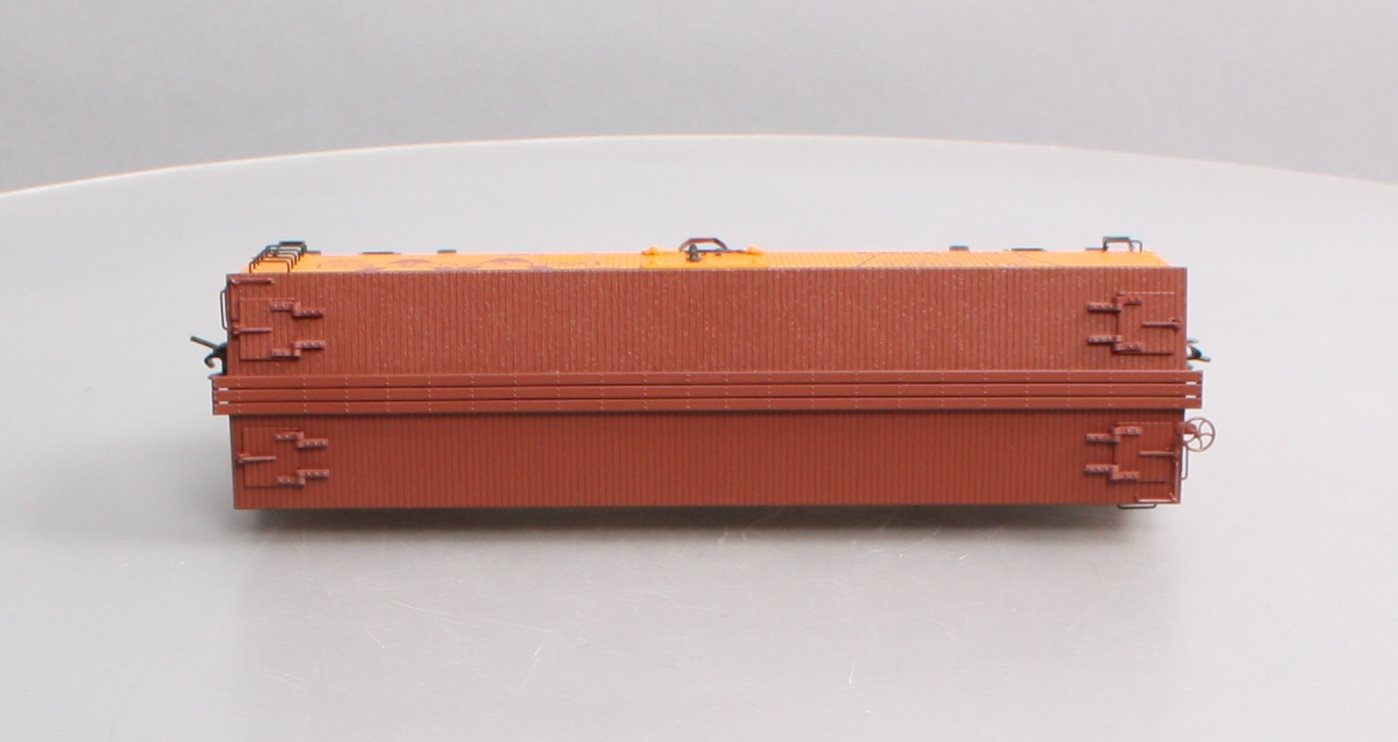 Atlas 9072-2 "O-Scale" Wilson & Co. 36' Wood Reefer Car #7554 (2 Rail)