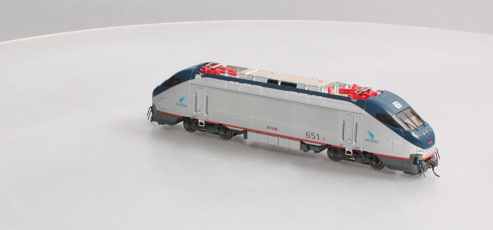 Bachmann Amtrak HHP-8 - Centreville Railroad