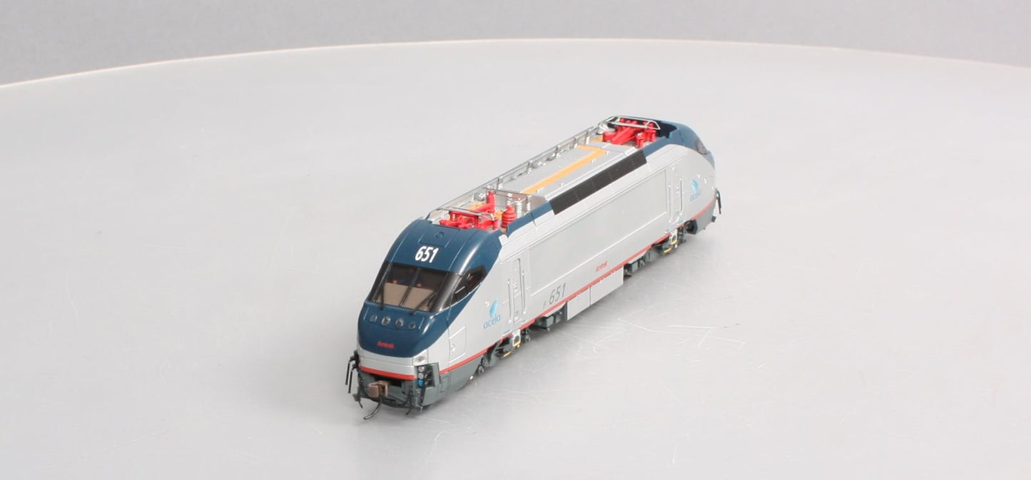 Bachmann 83012 HO Scale Amtrak Acela HHP-8 Electric Locomotive w/DCC #651