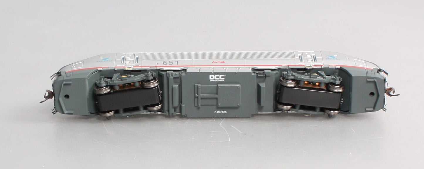 Bachmann 83012 HO Scale Amtrak Acela HHP-8 Electric Locomotive w/DCC #651