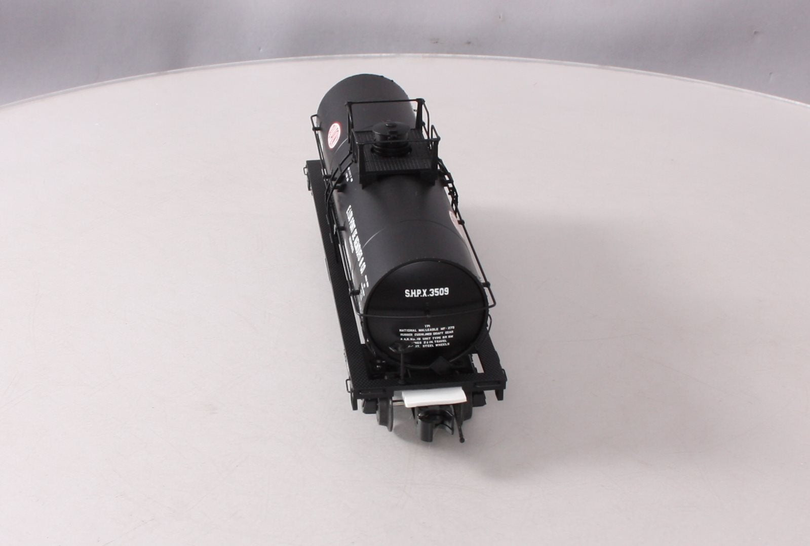 Atlas 3005516-1 O Gauge DuPont 11,000 Gallon Tank Car #3509 - 3 Rail