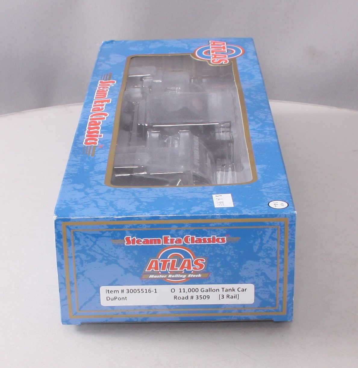 Atlas 3005516-1 O Gauge DuPont 11,000 Gallon Tank Car #3509 - 3 Rail