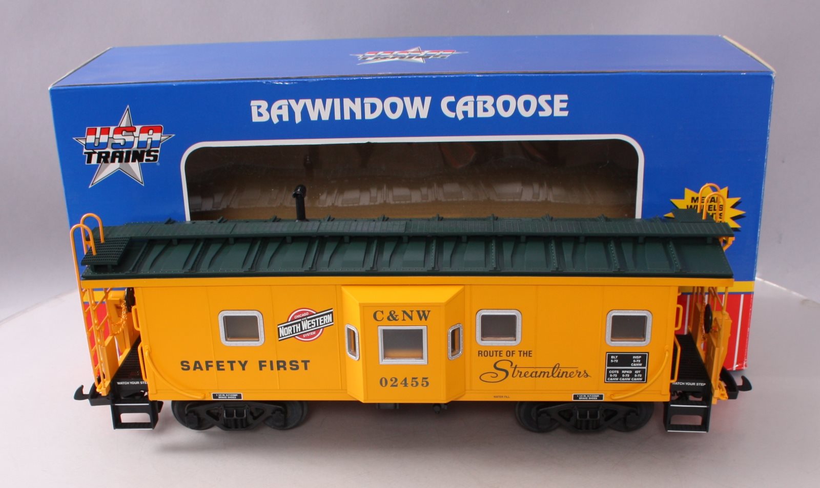 USA Trains 12055 G Chicago & Northwestern Bay Window Caboose #02455