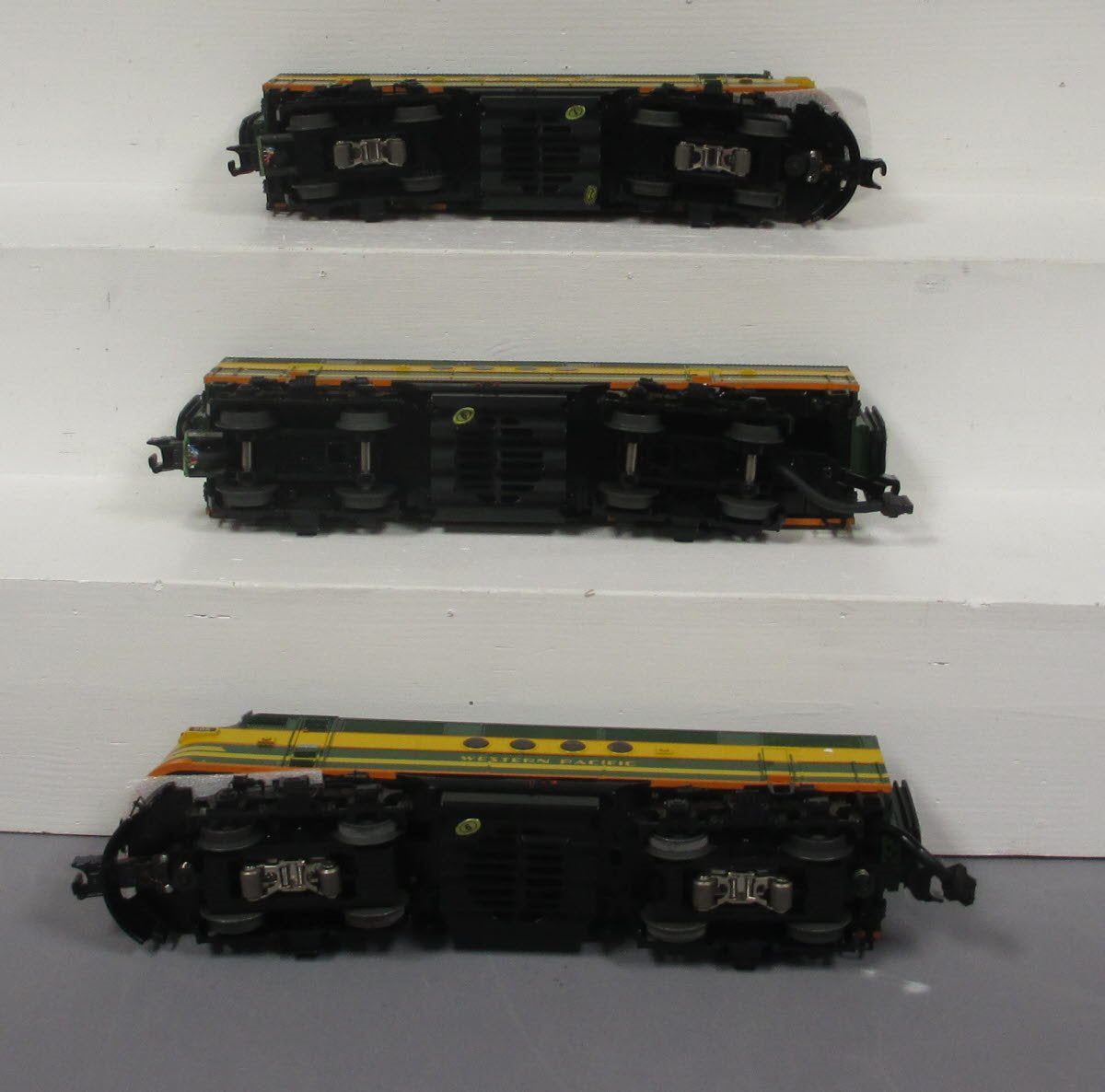 MTH 20-2747-1 Western Pacific FT ABA Diesel Set w/PS 2.0 #906A/906D/906B