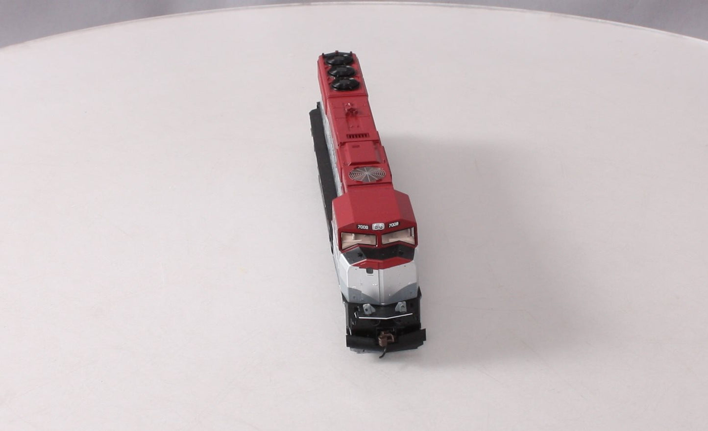 Athearn G6123 HO EMD Leasing SD 70M Diesel Locomotive #7008