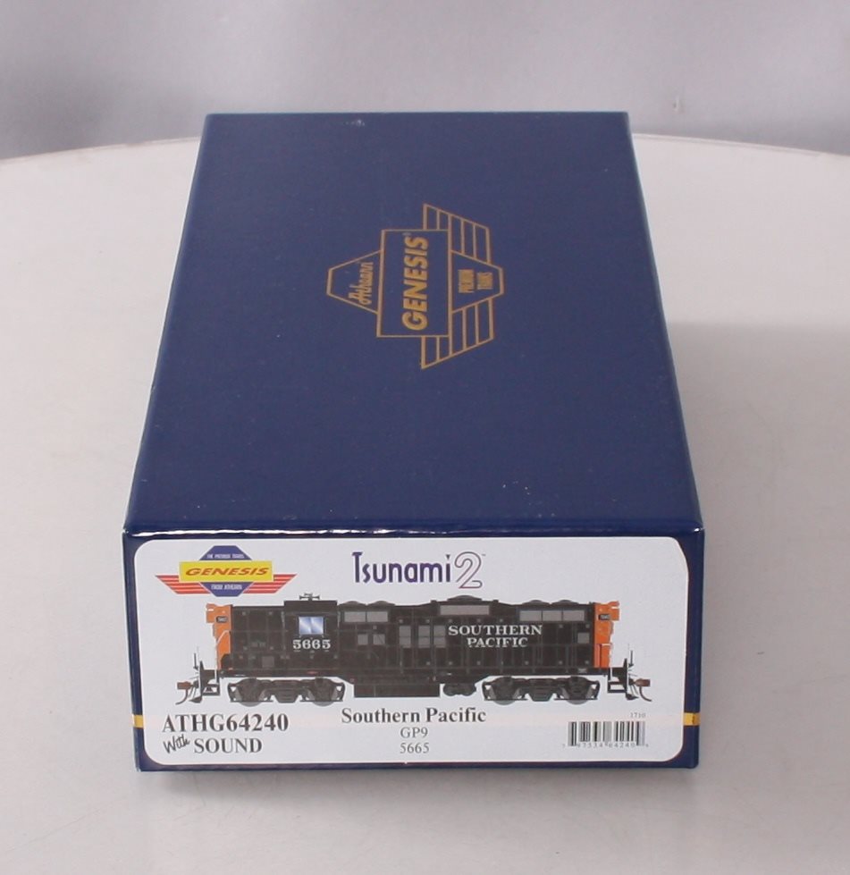 Athearn G64240 HO Southern Pacific GP9 Diesel Locomotive #5665 w/ DCC