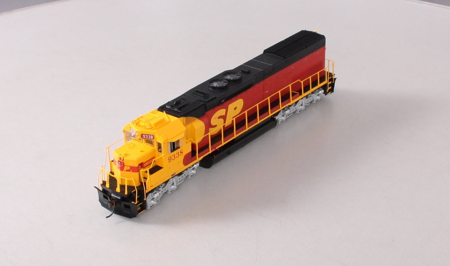 Athearn 88778 HO Scale Southern Pacific SD45T-2 Diesel Locomotive #9338