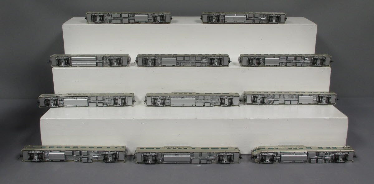 Broadway Limited 1797 HO California Zephyr Mixed Train Set (11)