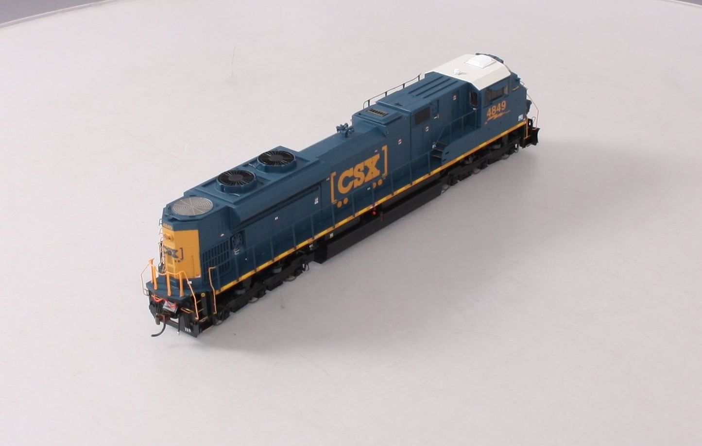 Athearn G89843 HO Scale CSX EMD SD70ACe Diesel Engine W/ DCC & Sound #4849