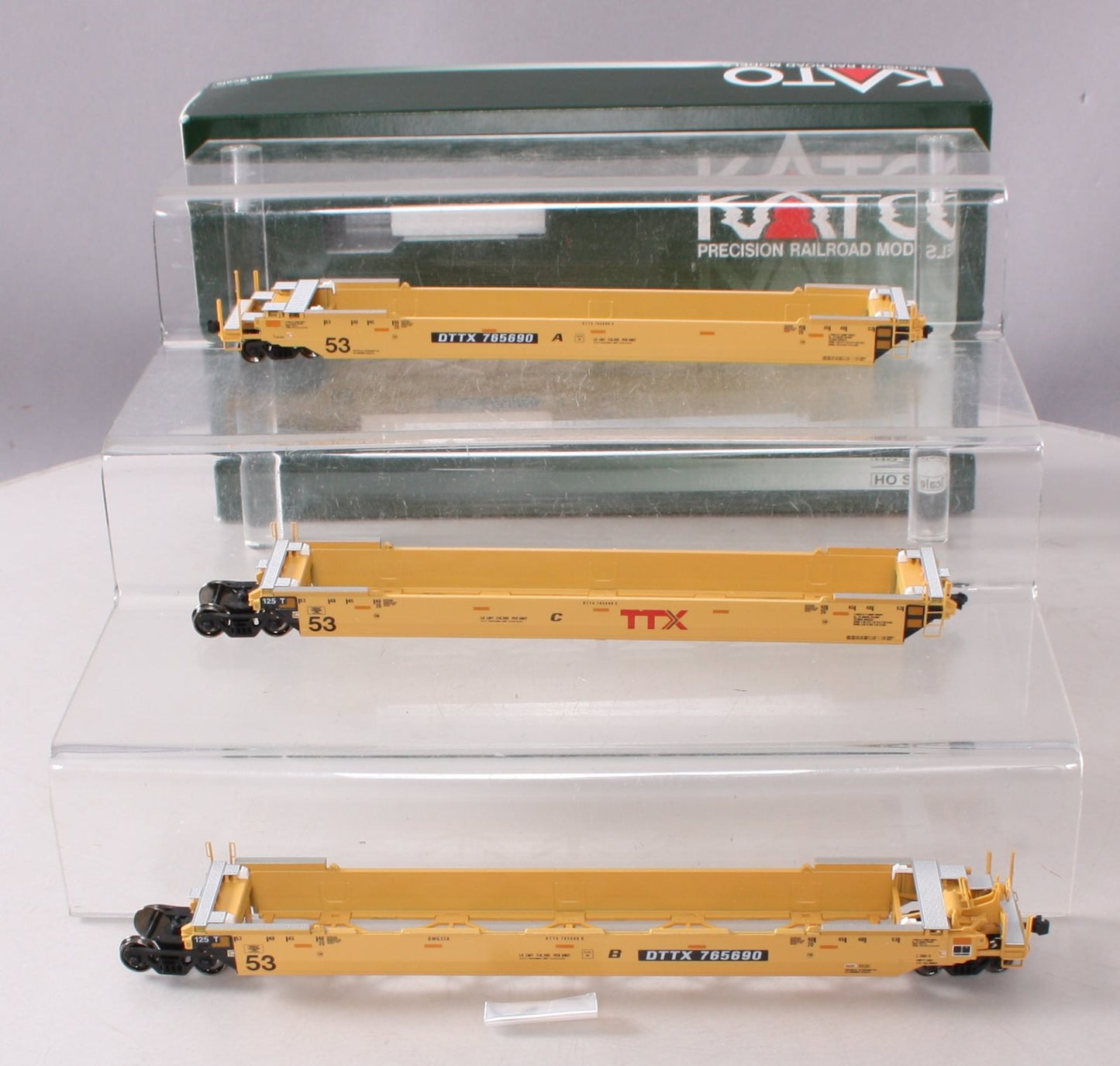 Kato 30-9042 Gunderson Maxi IV Double Stack 3 Unit Well Car Set #765690