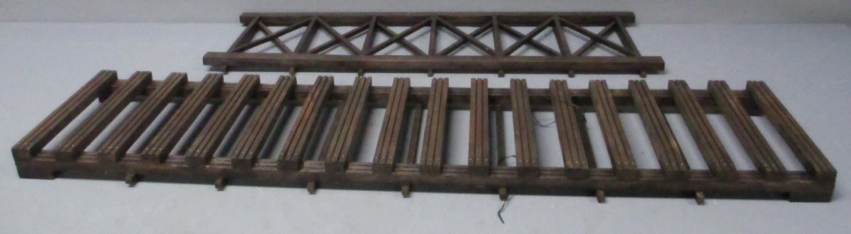 Aristo-Craft 7102 G Wooden Truss Bridge