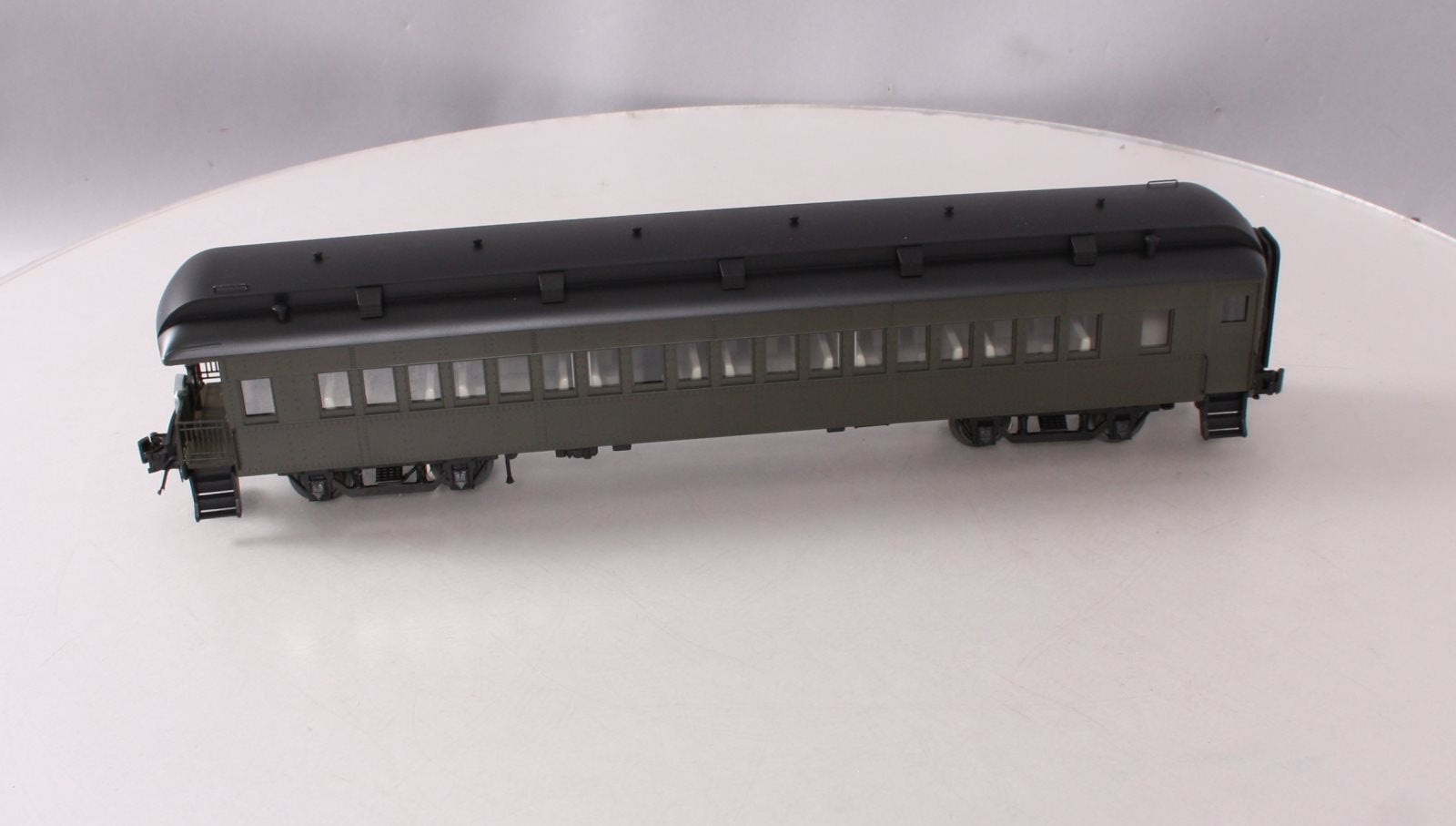 Atlas 2002700 O Gauge Unlettered 3 Rail Trainman 60' Observation Car