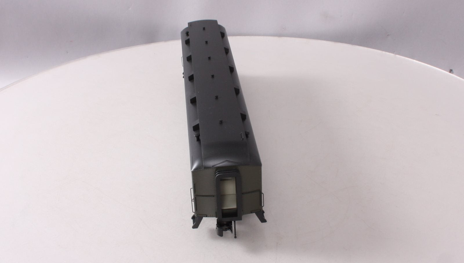 Atlas 2002700 O Gauge Unlettered 3 Rail Trainman 60' Observation Car