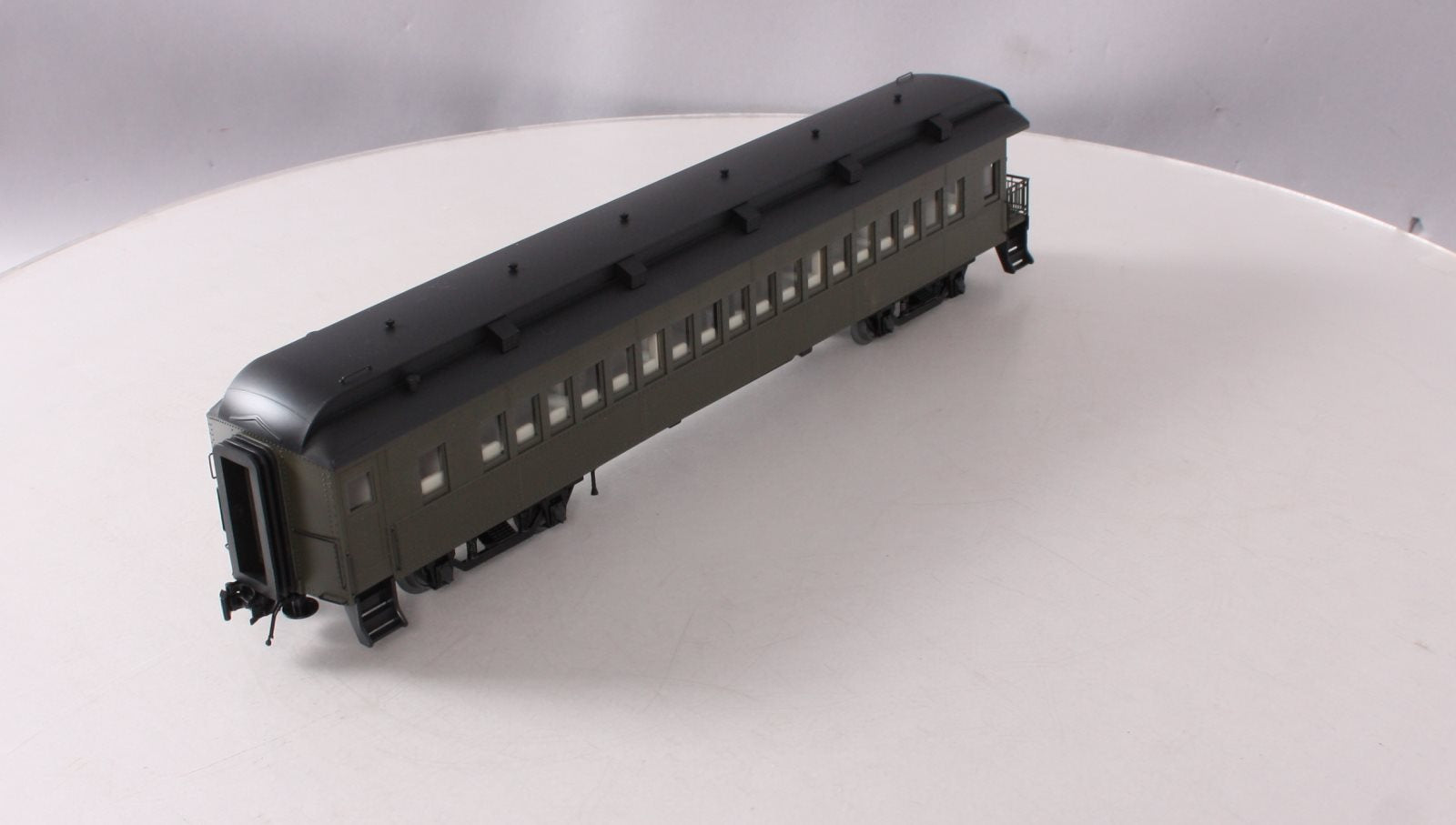 Atlas 2002700 O Gauge Unlettered 3 Rail Trainman 60' Observation Car