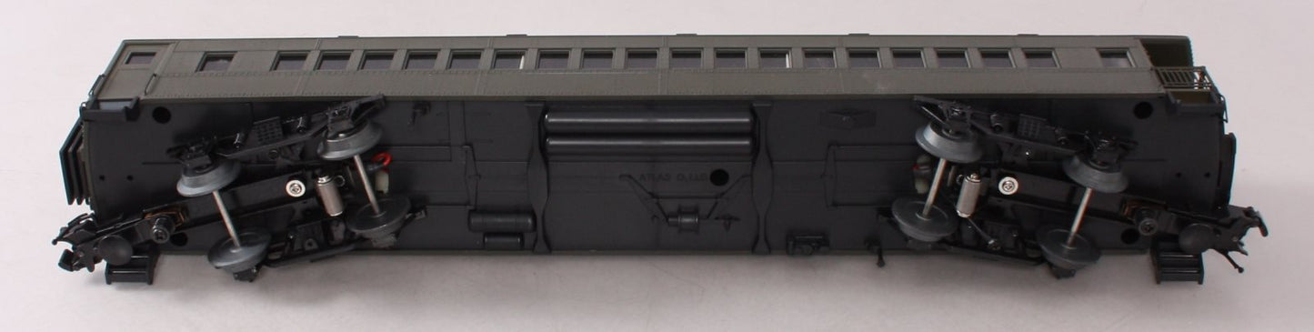 Atlas 2002700 O Gauge Unlettered 3 Rail Trainman 60' Observation Car