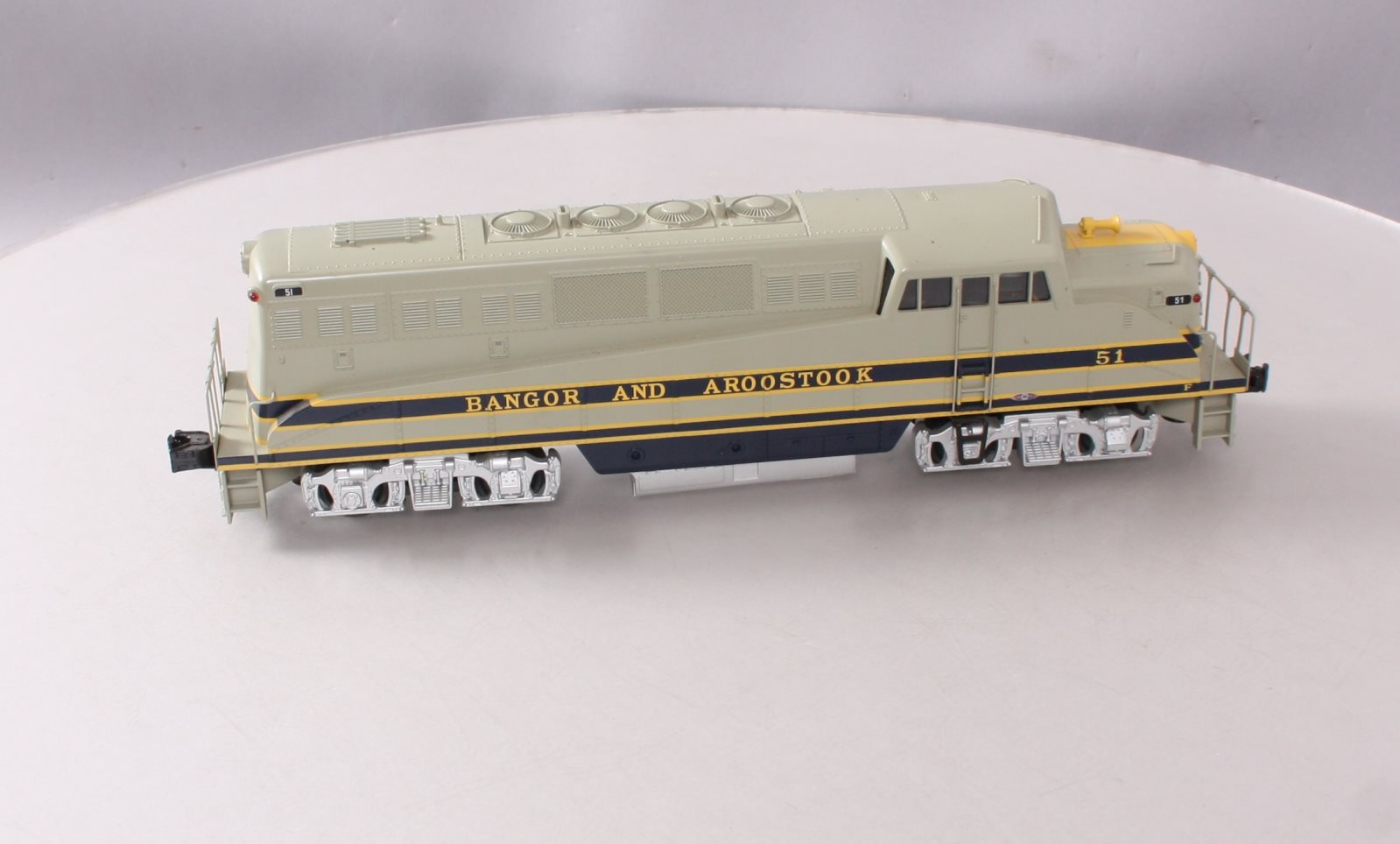 Williams 20301 O Gauge Bangor & Aroostook BL-2  Powered Diesel Locomotive #51