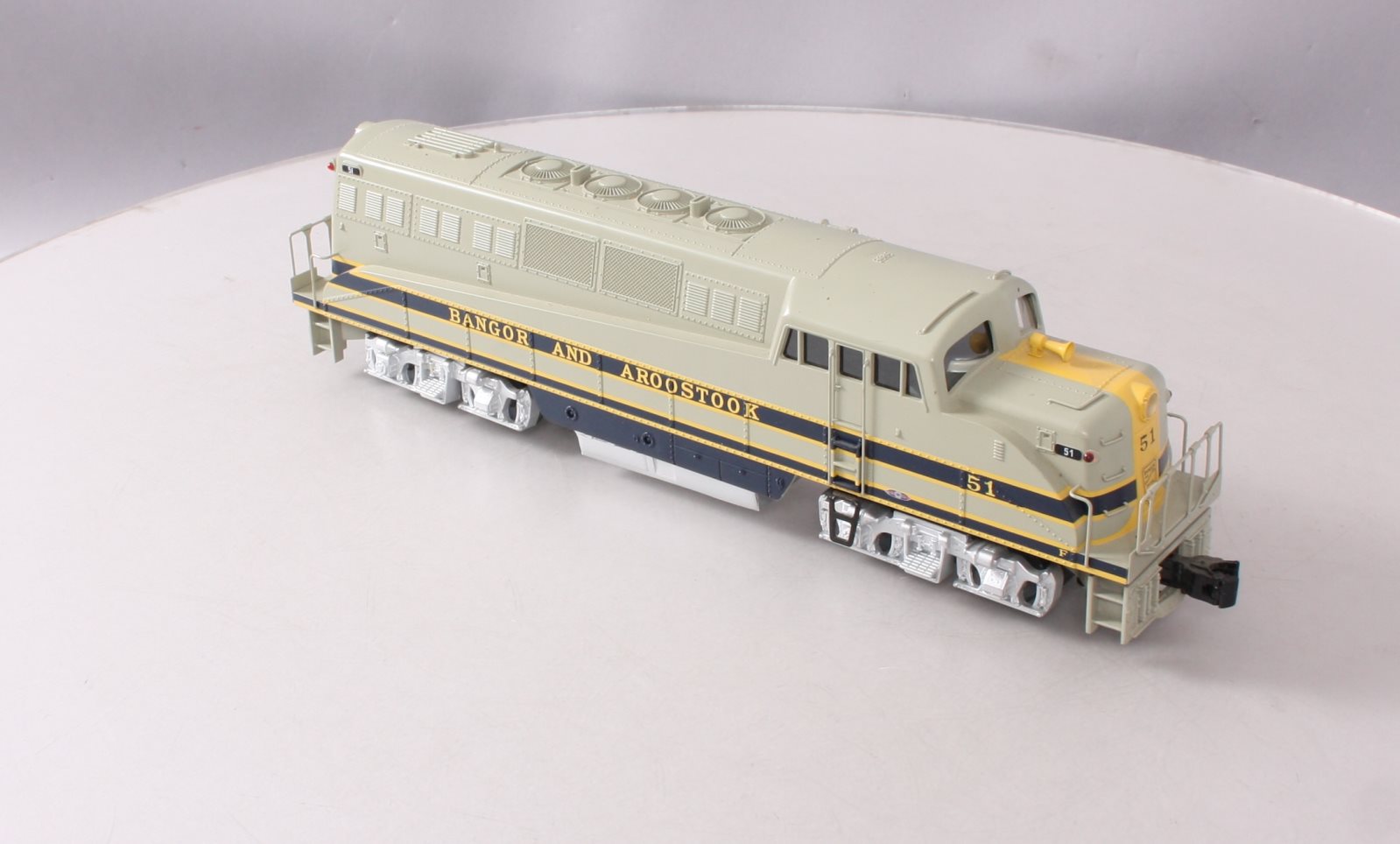 Williams 20301 O Gauge Bangor & Aroostook BL-2  Powered Diesel Locomotive #51
