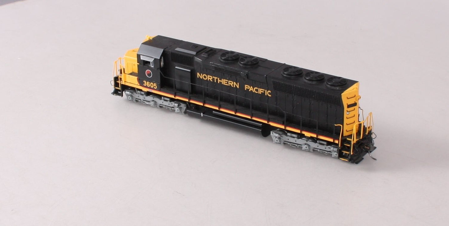 Bachmann 82713 HO Northern Pacific SD-45 Diesel Locomotive #3605 w/DCC