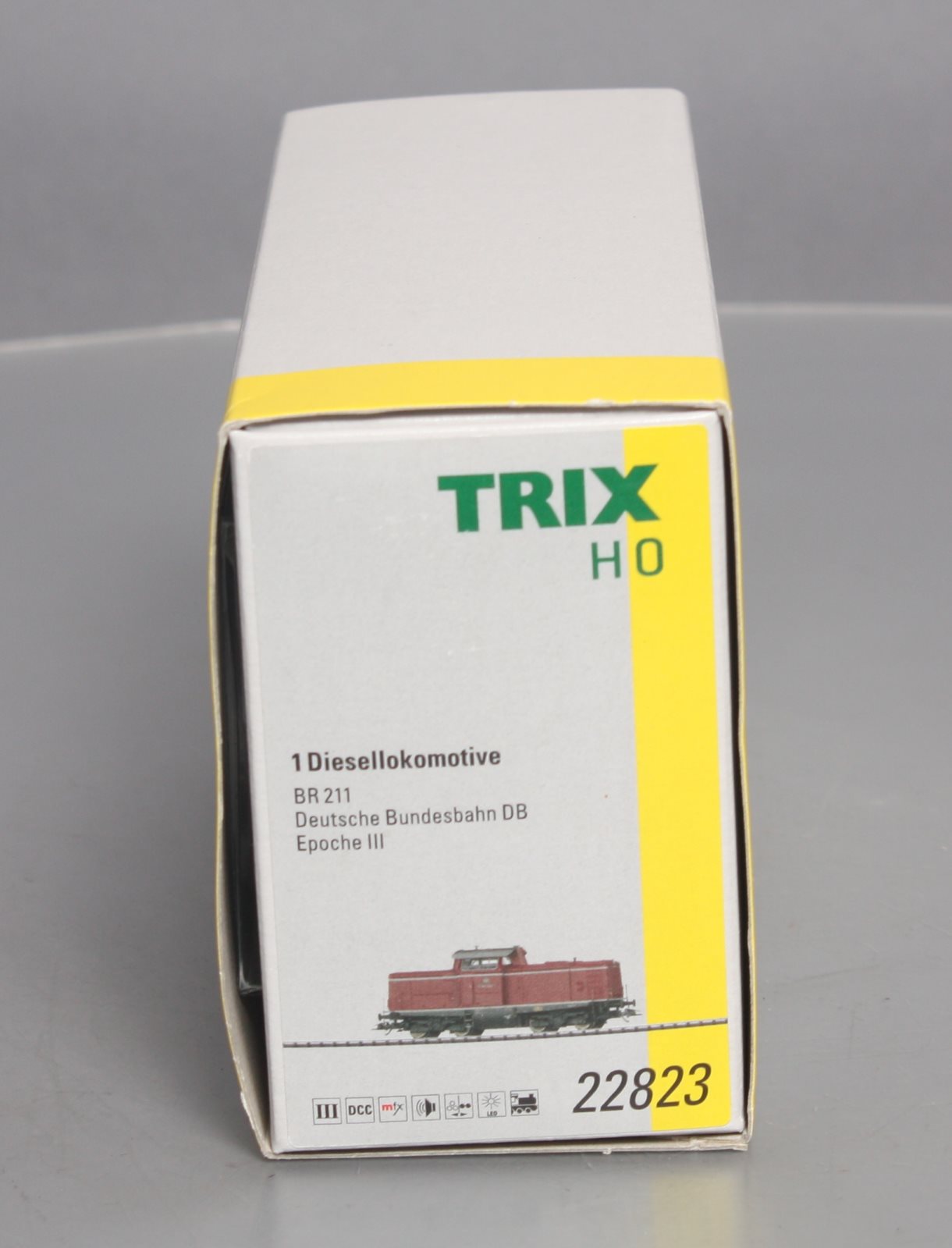 Trix 22823 HO German Federal Railroad DB Class V 100 Diesel w/Digital