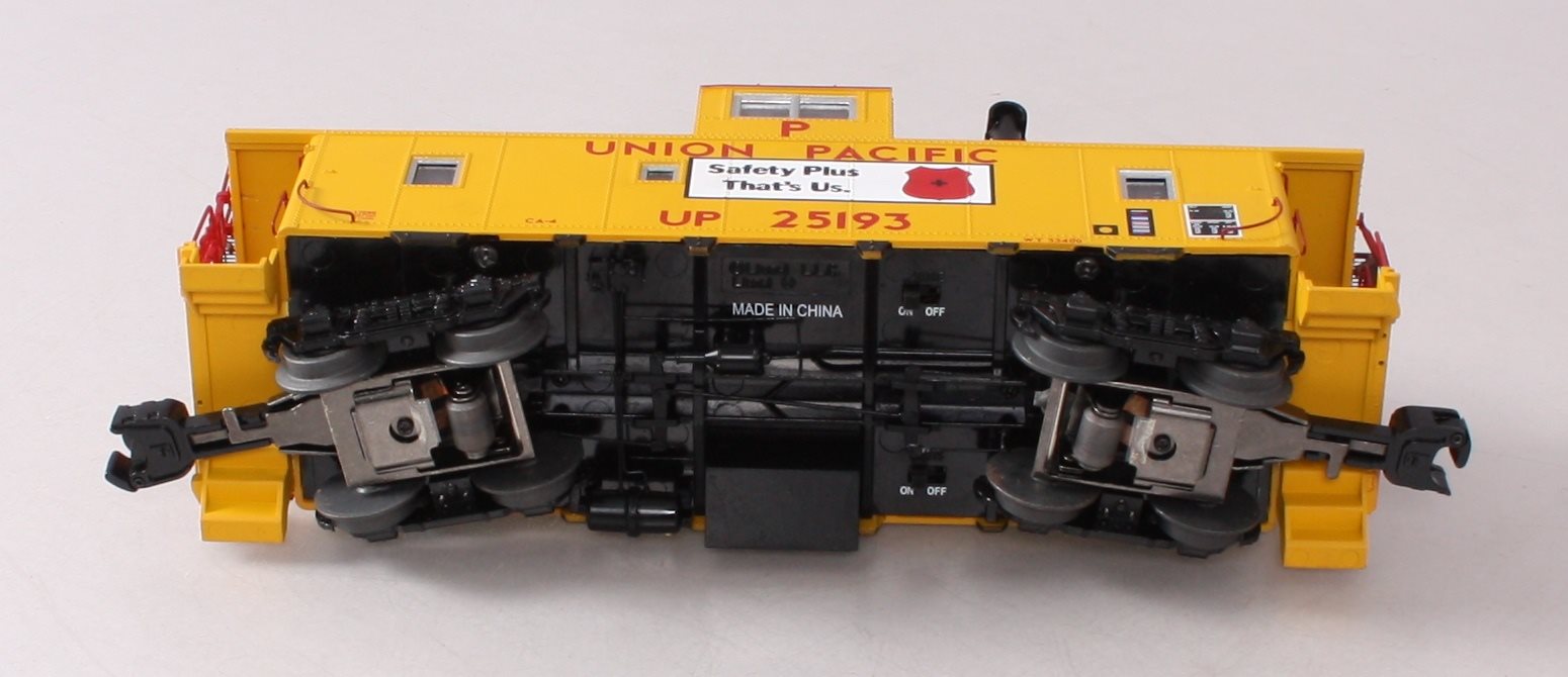 Lionel 6-17699 O Union Pacific CA-4 Caboose