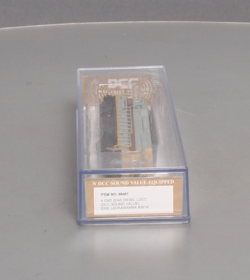 Bachmann 66451 N Erie Lackawanna EMD SD45 Diesel Loco with Sound and DCC #3619